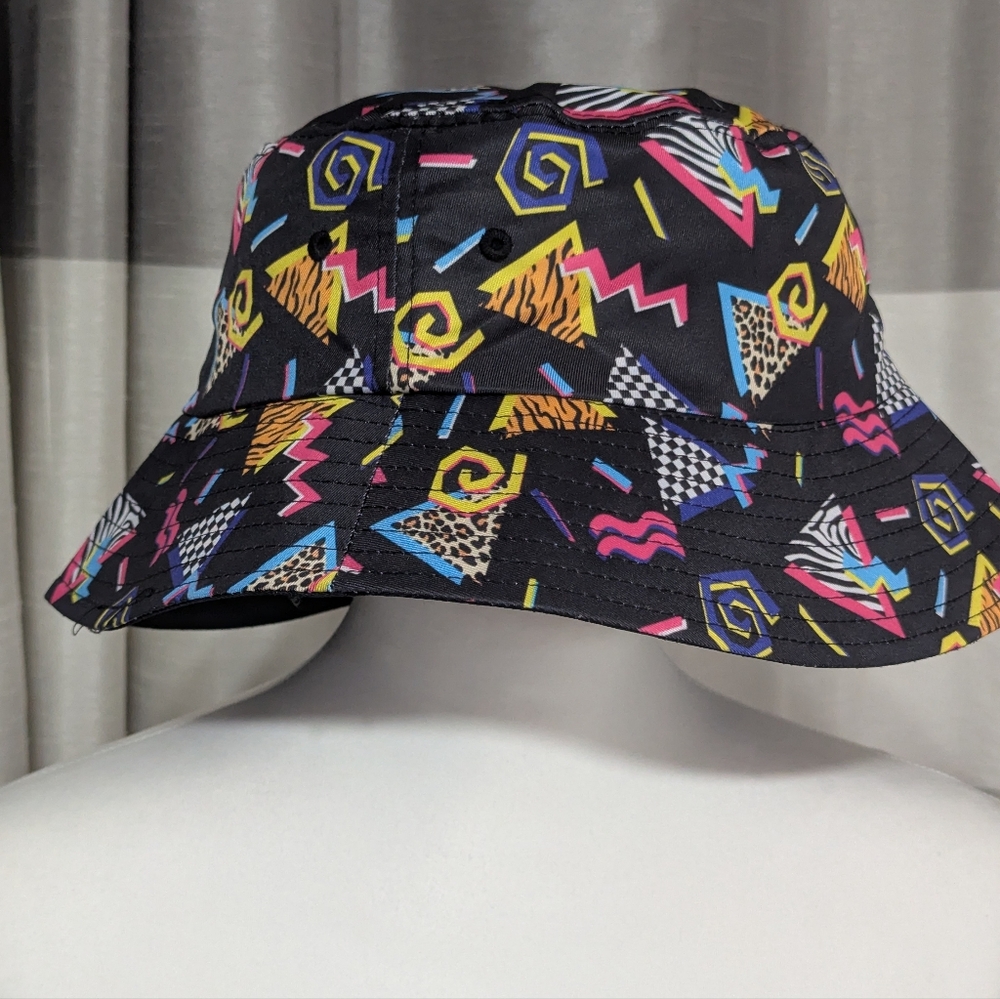 Colorful Geometric Pattern Bucket Hat - Picture 3 of 7